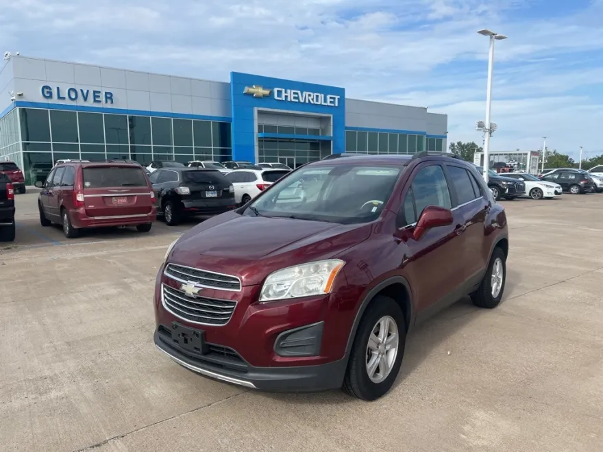 2016 Chevrolet Trax LT photo 1