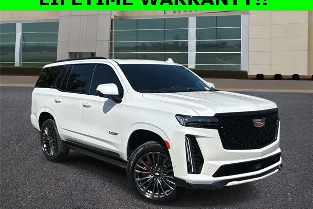 2023 Cadillac Escalade V-Series photo 1