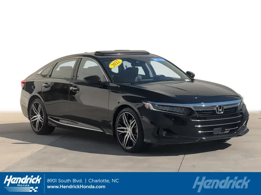 2022 Honda Accord 2.0T Touring photo 1