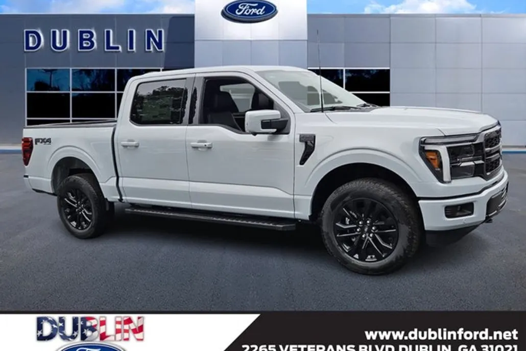 2025 Ford F-150 Lariat photo 1