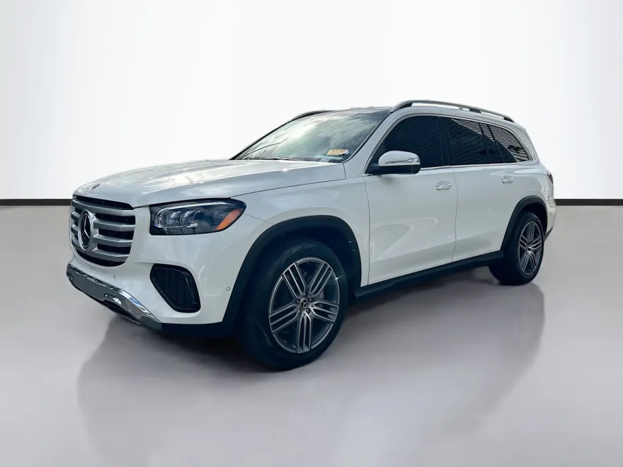 2024 Mercedes Benz GLS 450 4MATIC photo 1