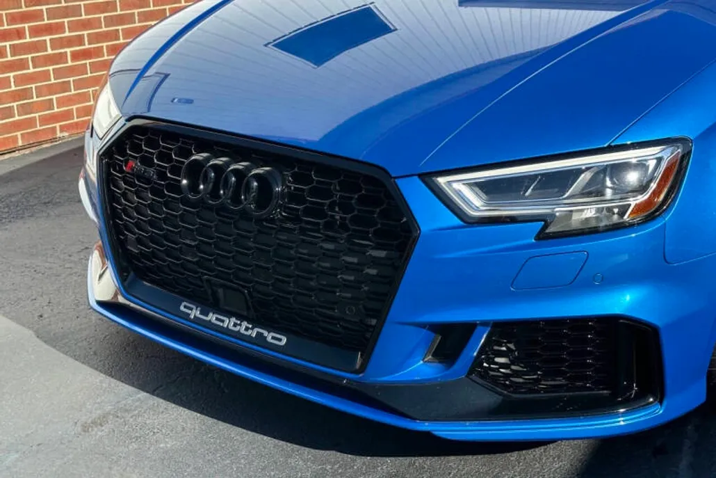 2018 Audi RS 3 Base photo 1