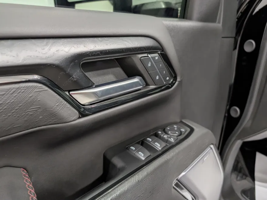 2024 Gmc Sierra HD AT4X photo 1