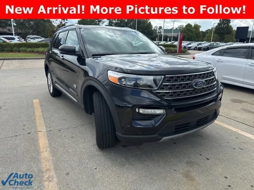 2024 Ford Explorer King Ranch photo 1
