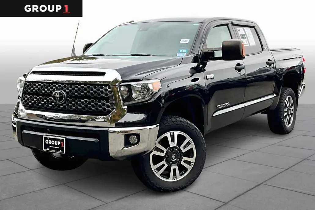 2019 Toyota Tundra SR5 CrewMax photo 1