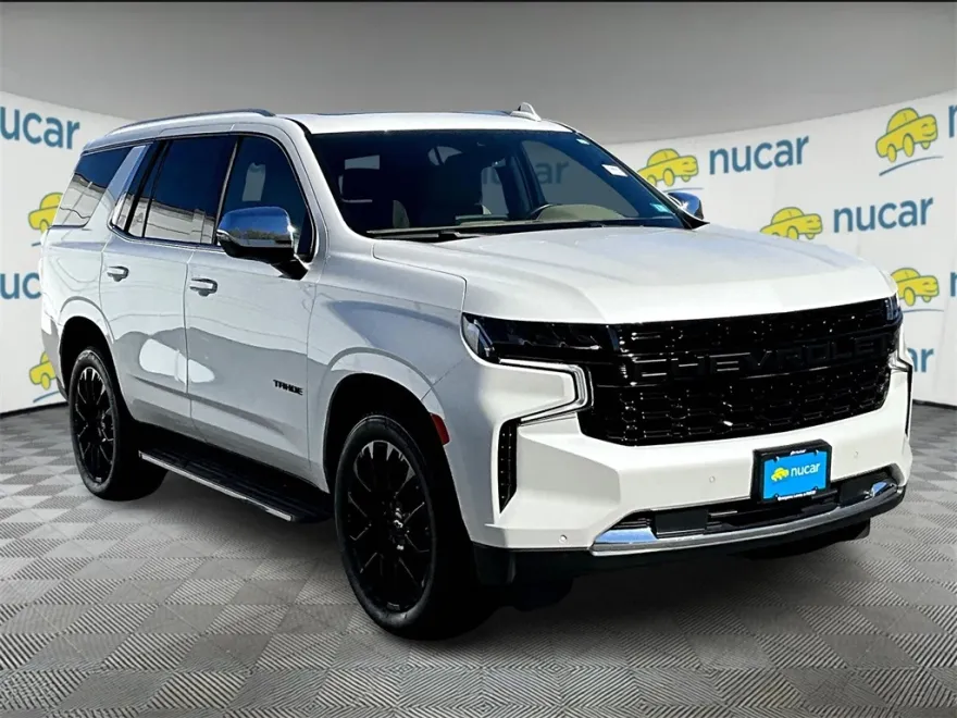 2023 Chevrolet Tahoe Premier photo 1