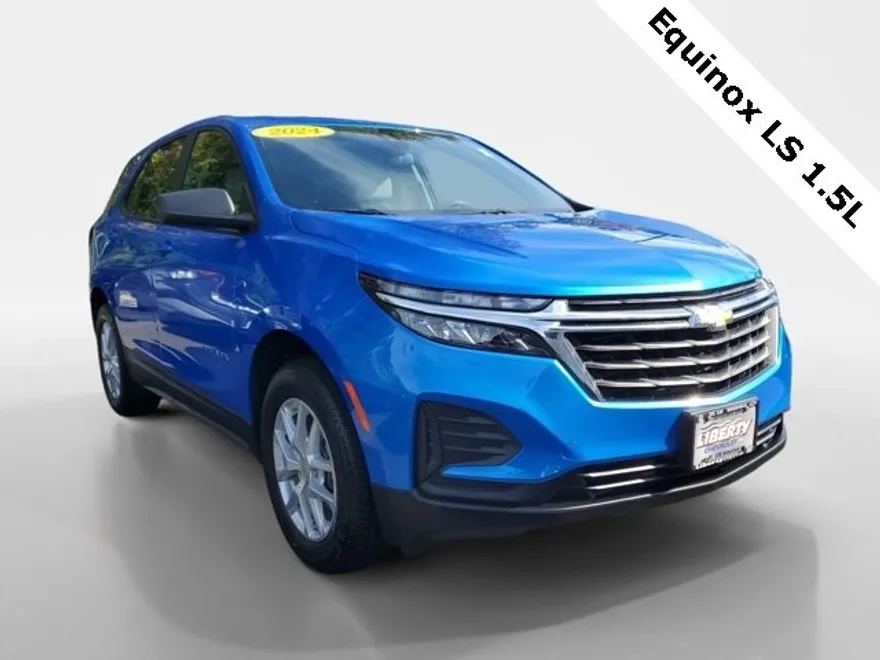 2024 Chevrolet Equinox LS photo 1