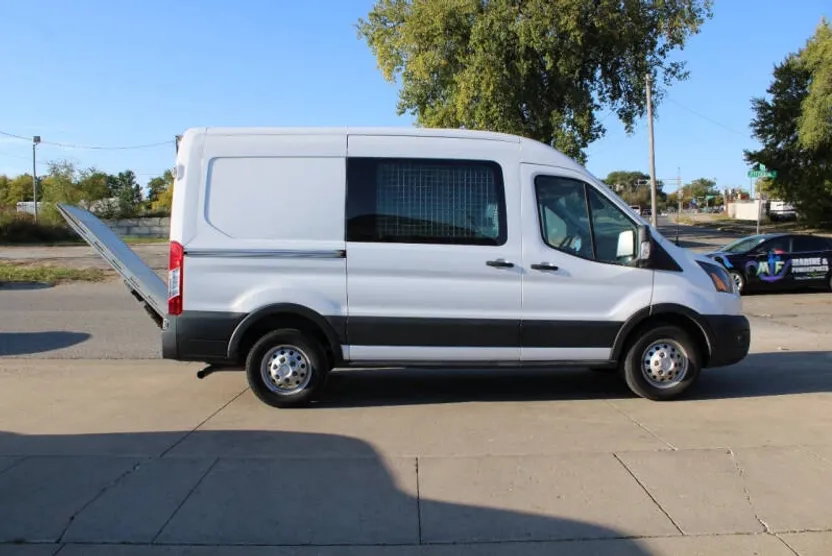 2020 Ford Transit Cargo Van photo 1