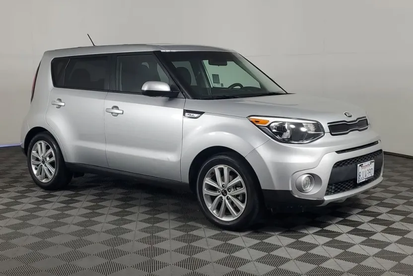 2018 Kia Soul Plus photo 1