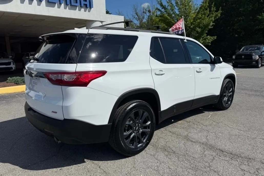 2020 Chevrolet Traverse RS photo 1