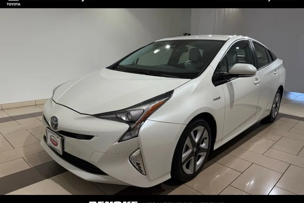 2018 Toyota Prius Two Eco Three Four Touring photo 1