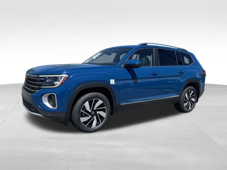 2025 Volkswagen Atlas SEL photo 1