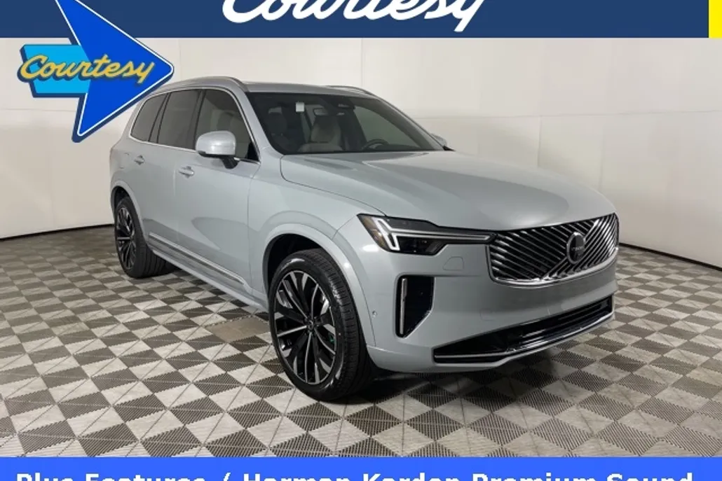 2025 Volvo XC90 T8 AWD Plus photo 1
