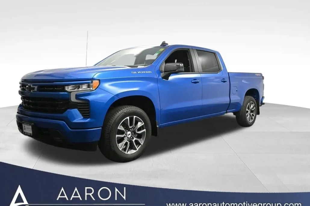 2023 Chevrolet Silverado 1500 RST photo 1