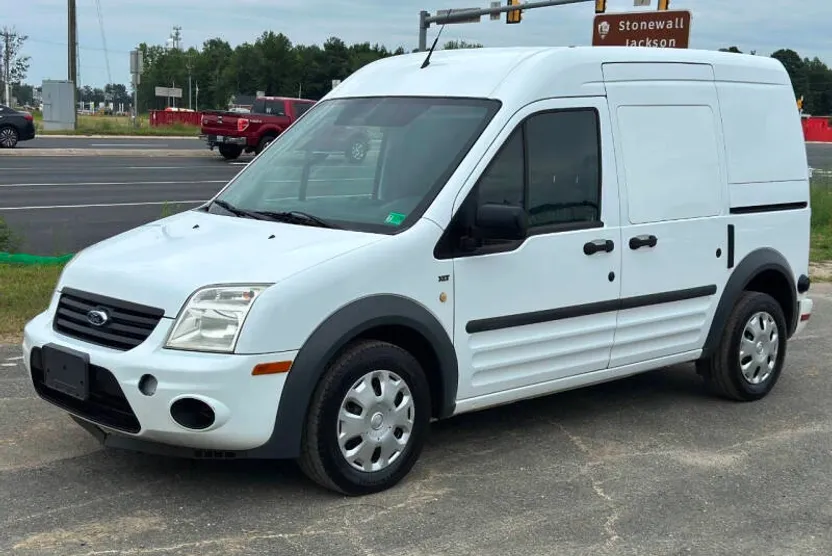 2013 Ford Transit Connect XLT photo 1