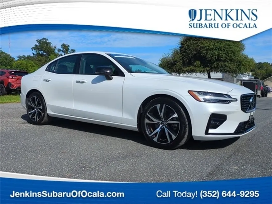 2024 Volvo S60 B5 Core photo 1