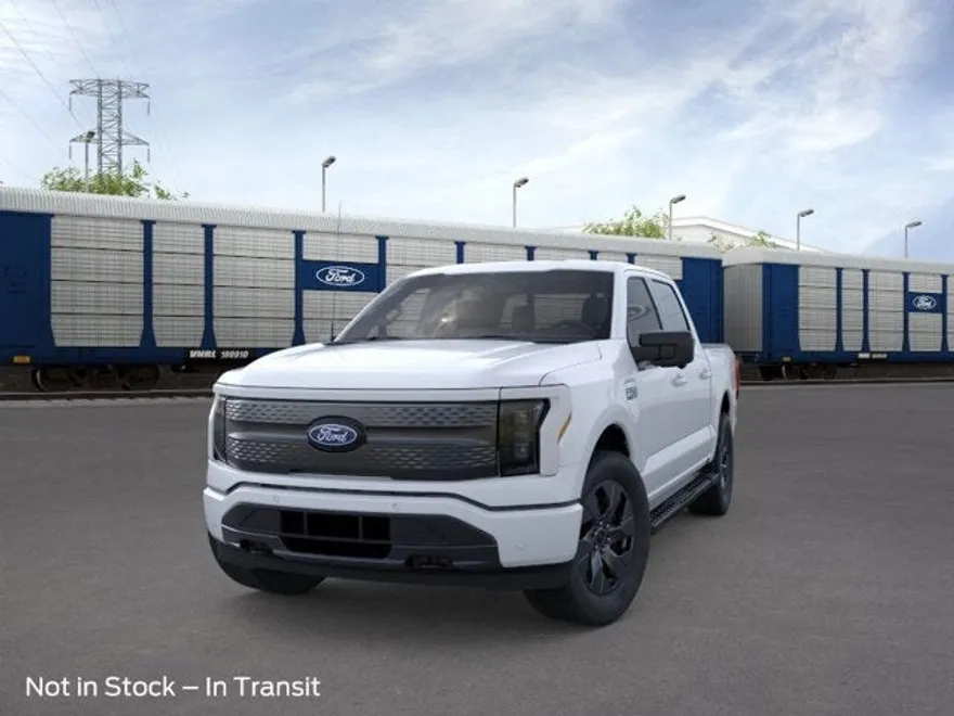 2025 Ford F-150 Lightning photo 1