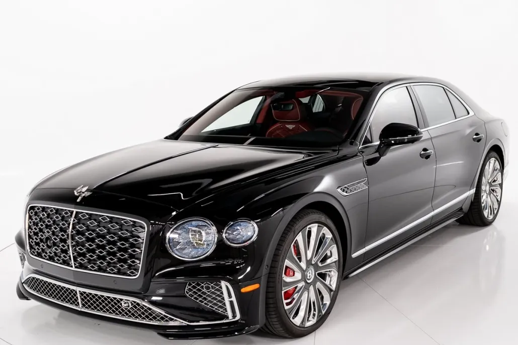 2025 Bentley Flying Spur Mulliner photo 1