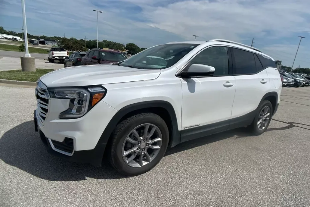 2022 Gmc Terrain SLT photo 1