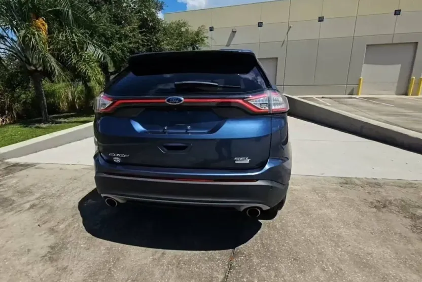 2018 Ford Edge SEL photo 1