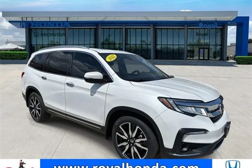 2022 Honda Pilot Touring photo 1