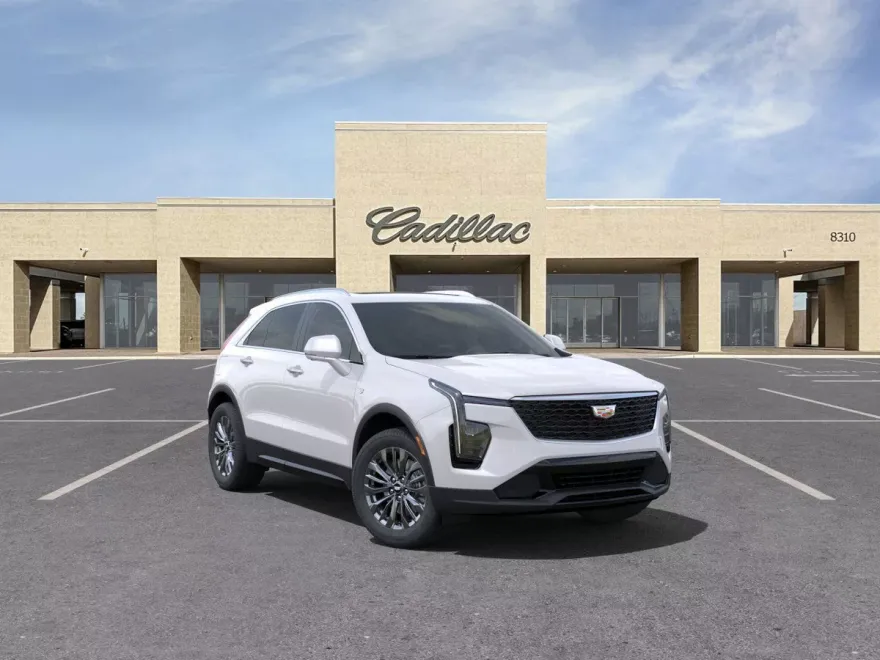2025 Cadillac XT4 Premium Luxury photo 1