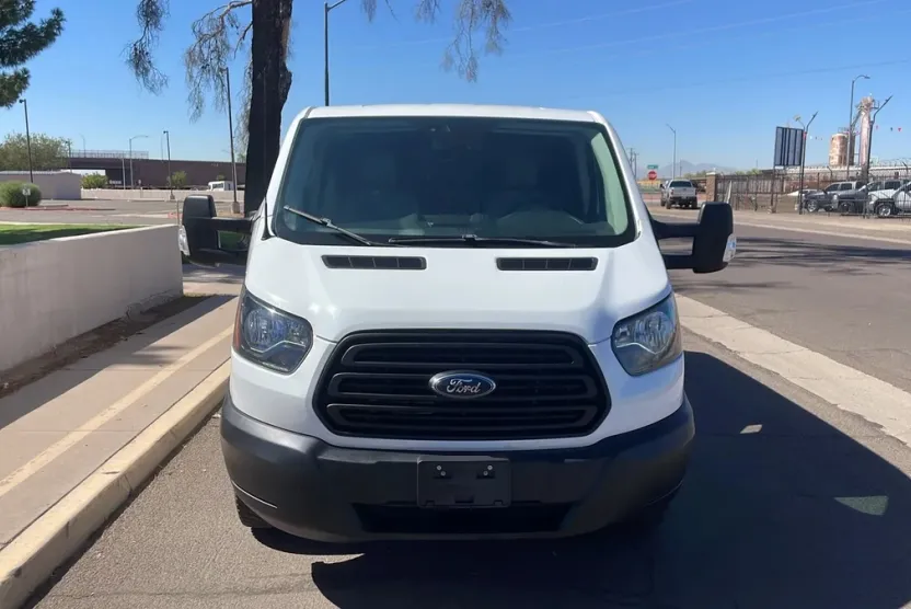 2019 Ford Transit Van photo 1