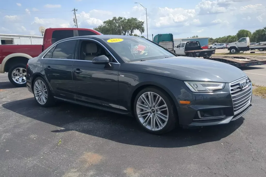 2017 Audi A4 TFSI Prestige Quattro photo 1