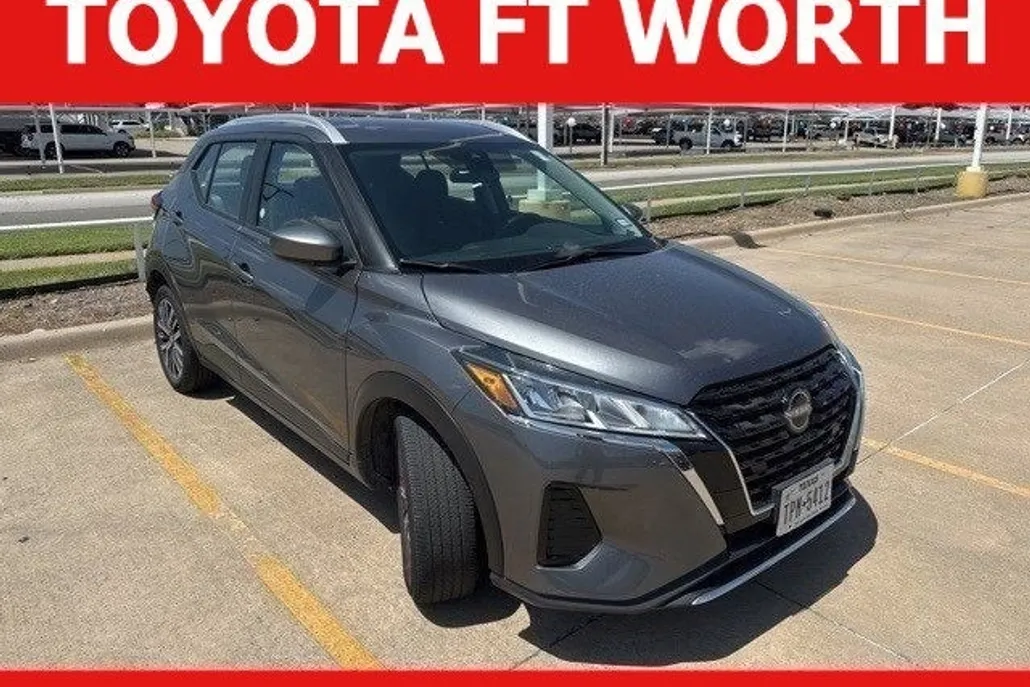 2024 Nissan Kicks SV photo 1