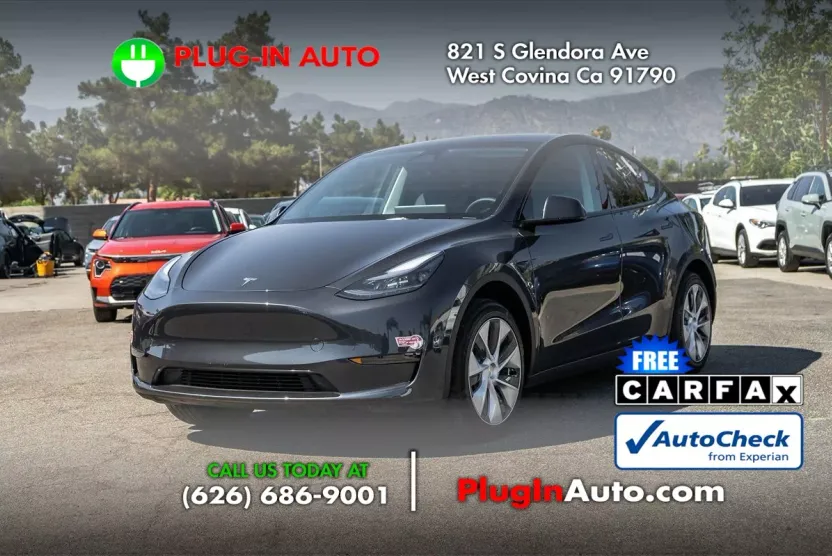2024 Tesla Model Y photo 1