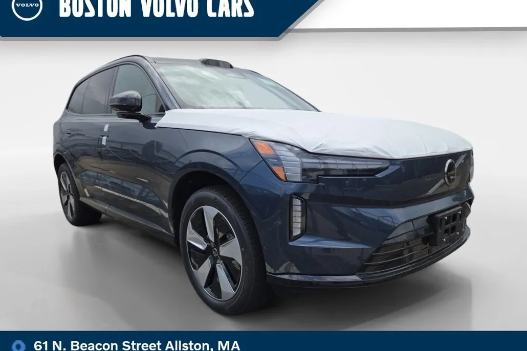 2025 Volvo EX90 Twin Motor Plus photo 1