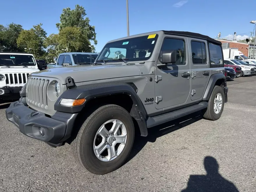 2022 Jeep Wrangler Unlimited Sport S photo 1