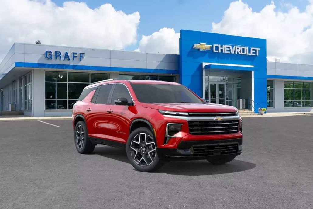 2026 Chevrolet Traverse High Country photo 1