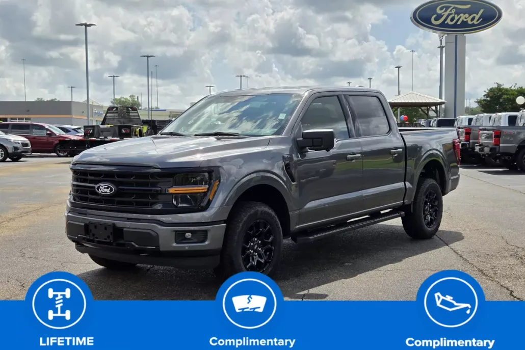 2025 Ford F-150 XLT photo 1