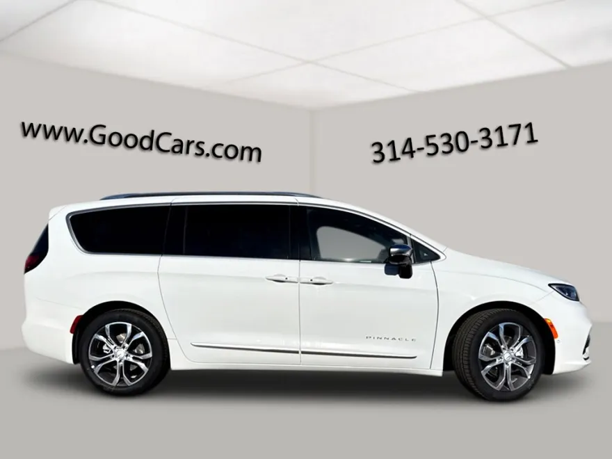 2026 Chrysler Pacifica Pinnacle photo 1