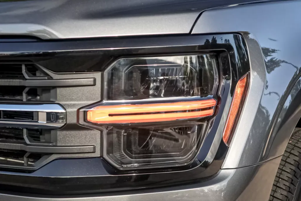 2024 Ford F-150 XLT photo 1