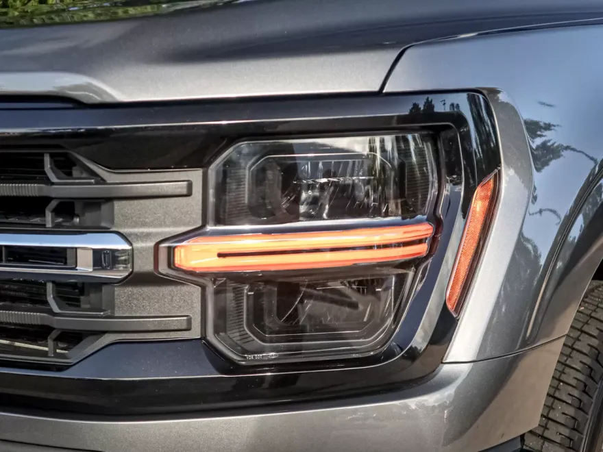 2024 Ford F-150 XLT photo 1