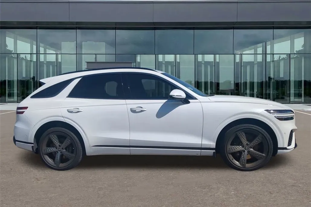 2025 Genesis GV70 3.5T Sport Advanced photo 1