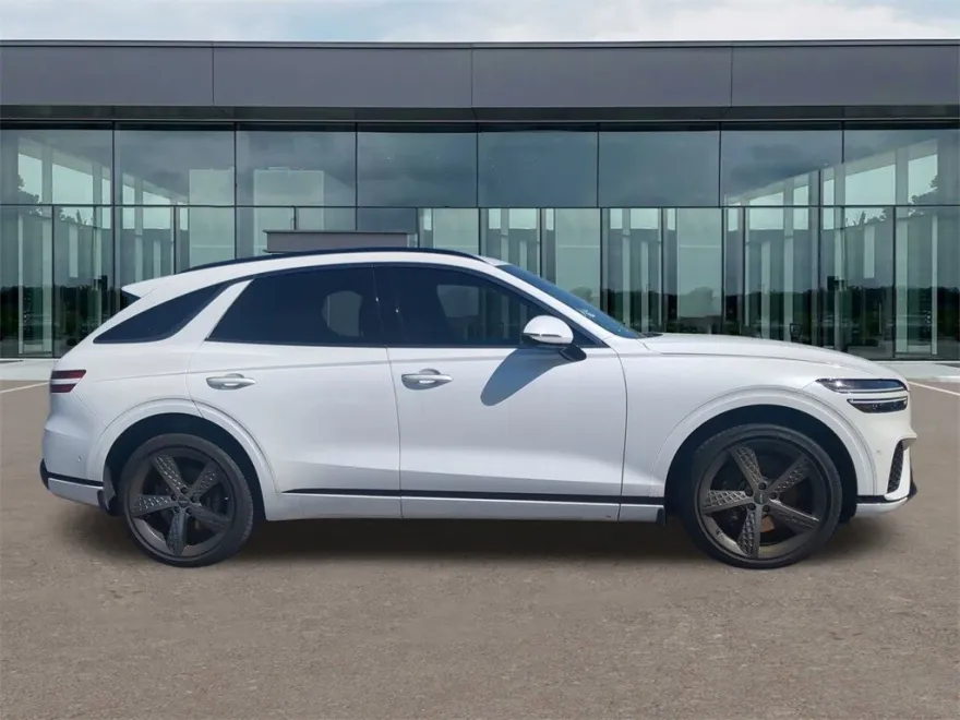 2025 Genesis GV70 3.5T Sport Advanced photo 1