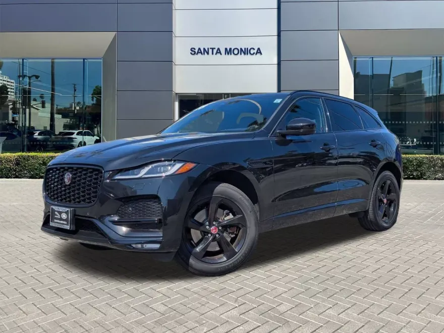 2023 Jaguar F-PACE P250 S photo 1