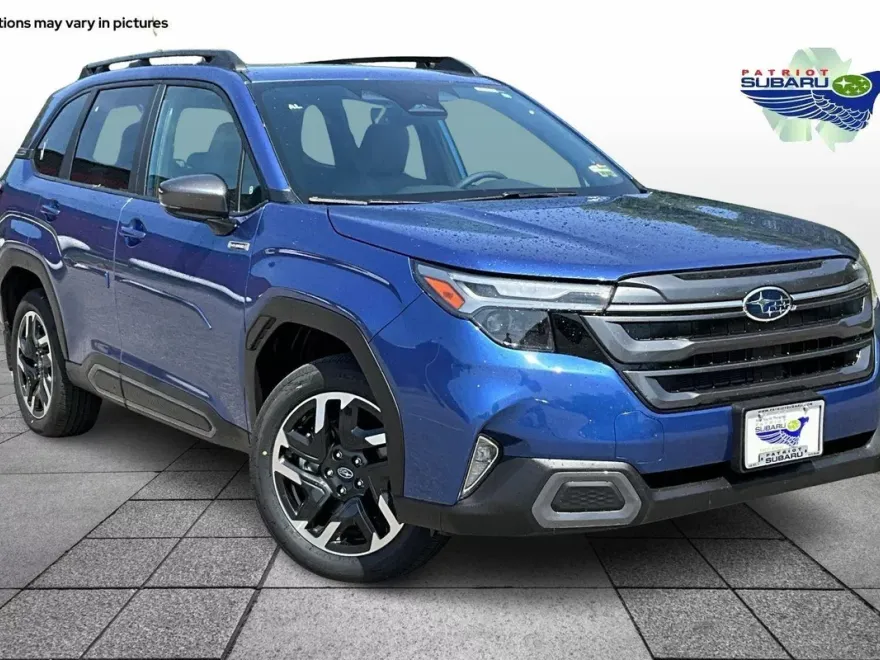 2025 Subaru Forester Limited photo 1