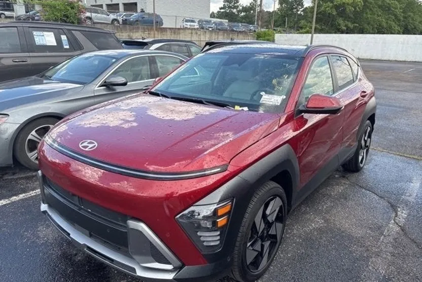 2024 Hyundai Kona Limited photo 1