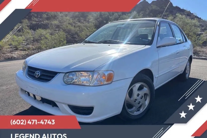 2001 Toyota Corolla LE photo 1