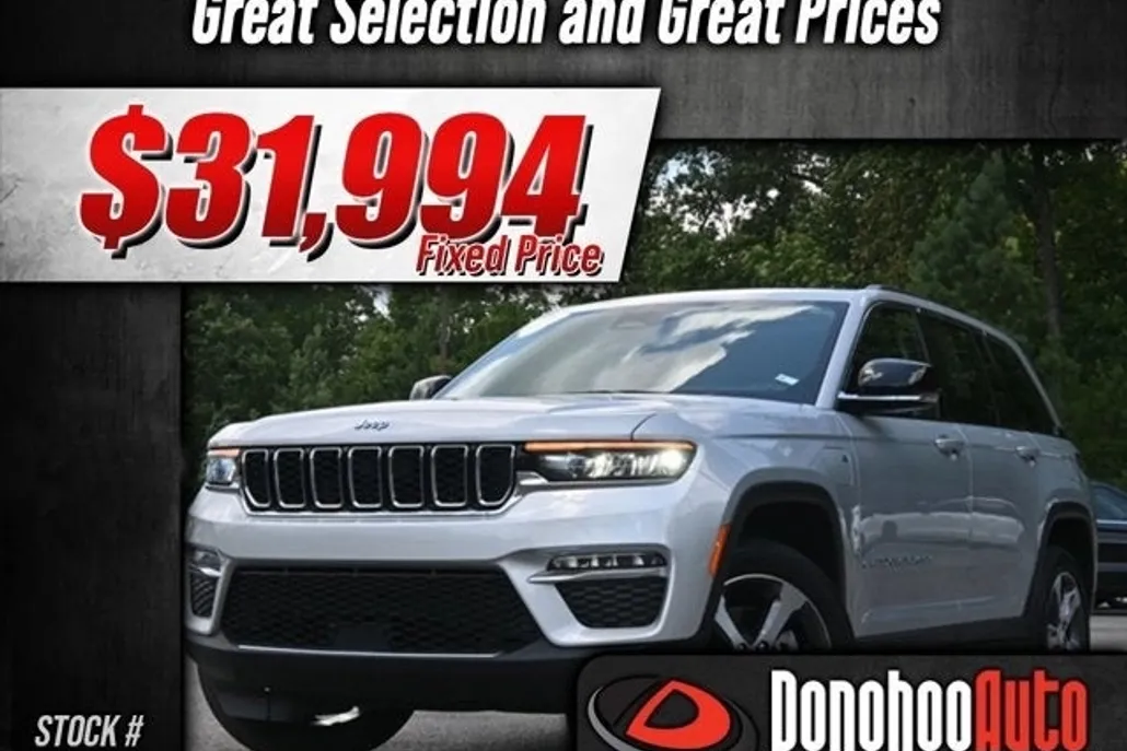 2023 Jeep Cherokee 4xe photo 1