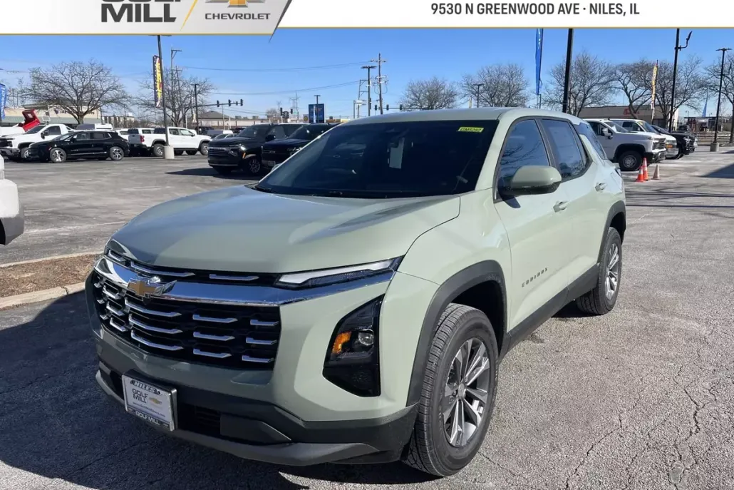 2025 Chevrolet Equinox LT photo 1
