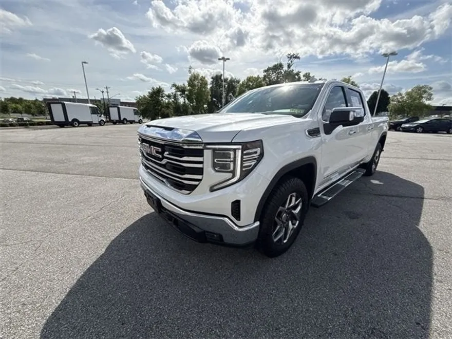2022 Gmc Sierra 1500 SLT photo 1