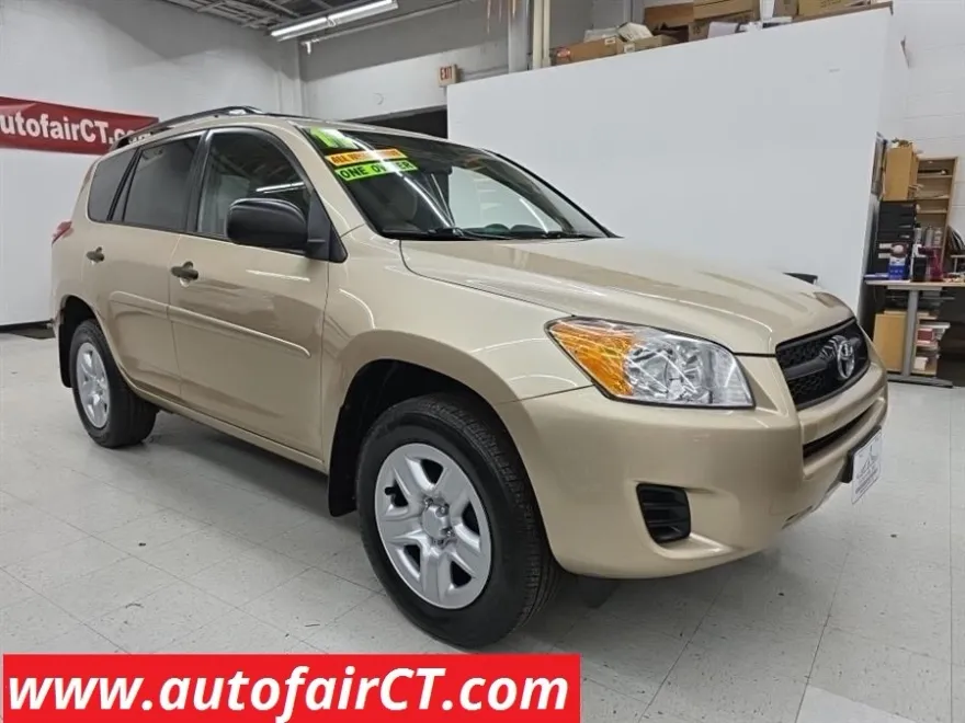 2011 Toyota RAV4 photo 1