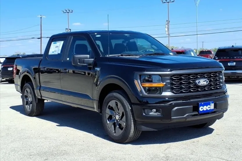 2025 Ford F-150 STX photo 1