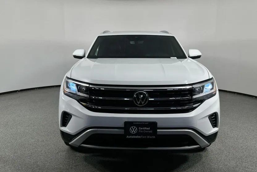 2021 Volkswagen Atlas Cross Sport SEL photo 1