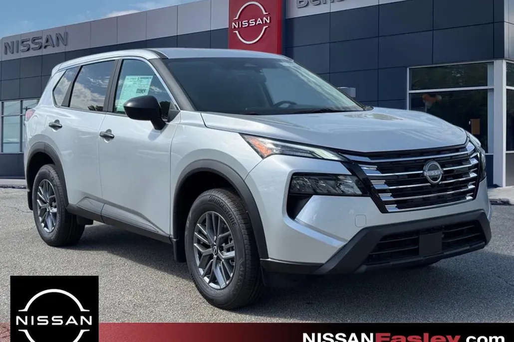 2025 Nissan Rogue S photo 1